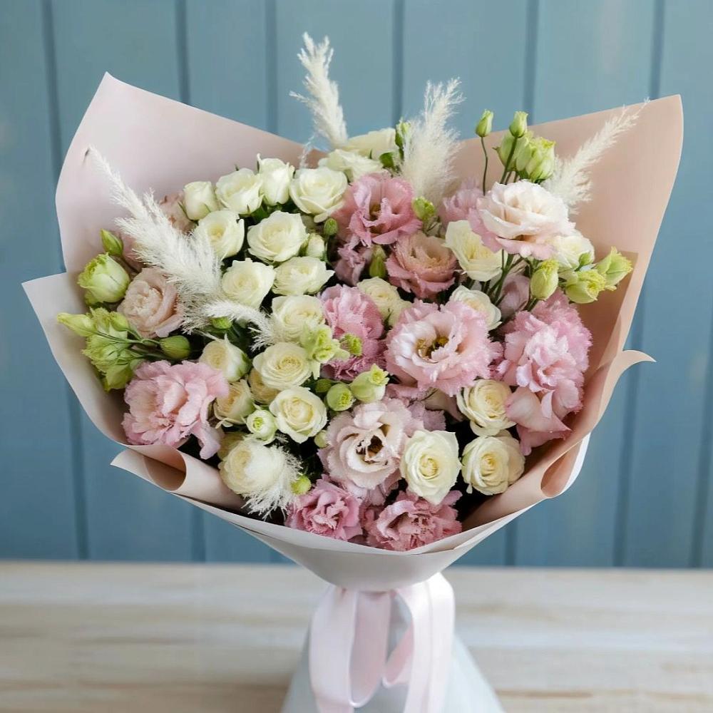 Букет цветов из: Альстромерии и Розы в Сорске