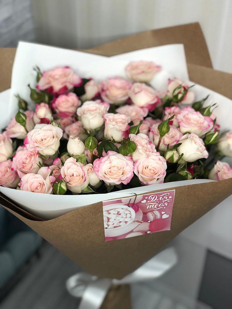 Букет цветов из: Розы в Сорске