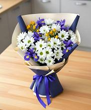 Букет цветов из:  Розы, Ирисы и Хризантемы в Сорске