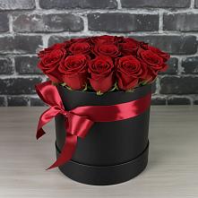 Цветочная композиция из Розы в шляпной коробке в Сорске